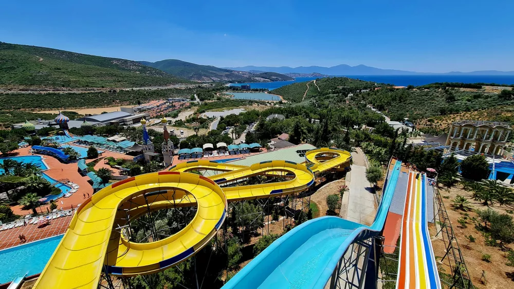 Adaland - крупнейший комплекс водных развлечений в Турции